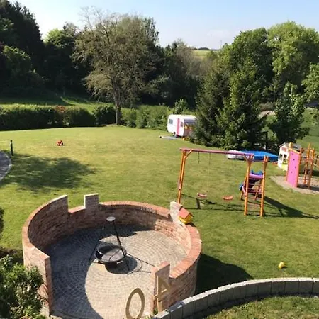 Gelbe 10 - Wohlfuehloase Fuer Die Ganze Familie - Naehe Legoland Burtenbach Buitenkant foto